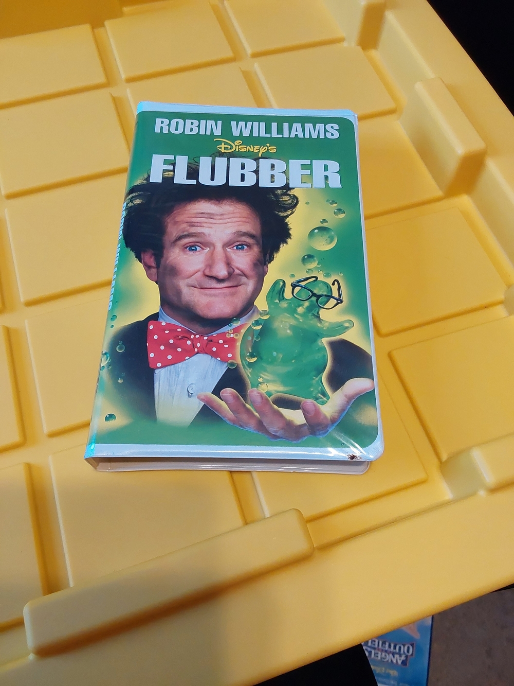Disney's Flubber VHS Starring Robin Williams - Green Cover